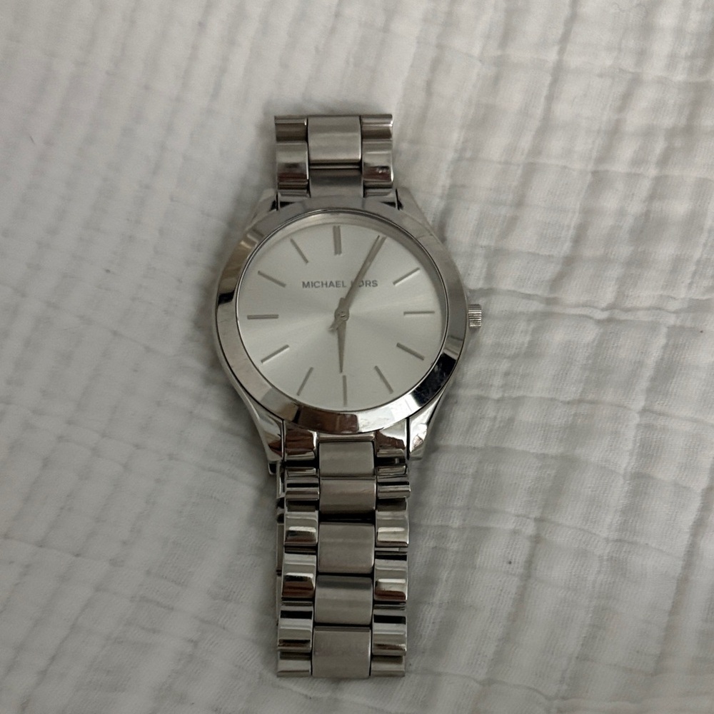 Michael Kors Metallic Silver Timepiece